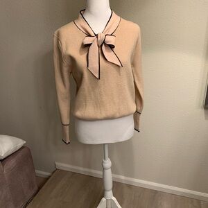 SHEIN Cream Crew Neck Sweater with Bow Detail